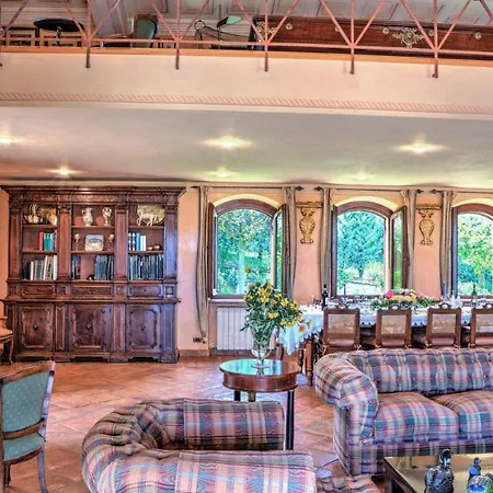 Amorosa House 9&1, Emma Villas Вилла